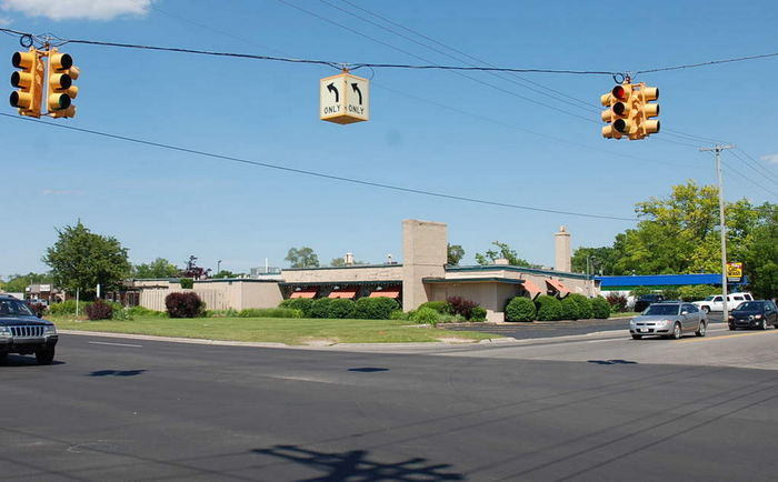 Batsakis Inn - Loop Net Photo (newer photo)